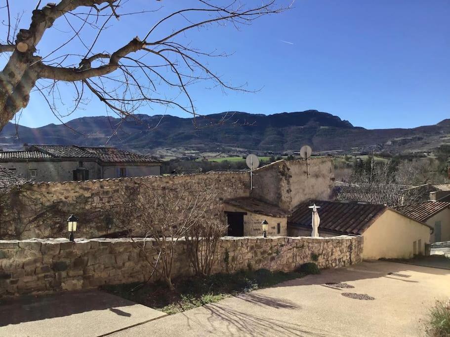 Gite Confortable Village Medieval Sainte-Jalle Baronnies Provencales Экстерьер фото